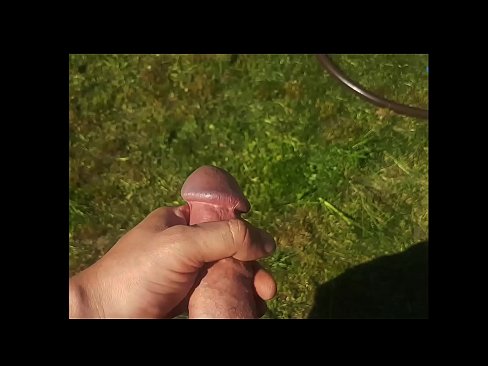❤️ Hot hottie får den rosa fitten hennes knullet og kommer med en sprut i en sommerhage ️❌ Hjemmelaget porno på porno no.pornplaybb.ru ️❤